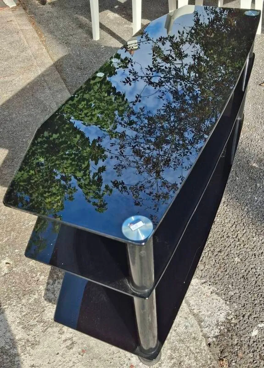 TV Stand - Image 2