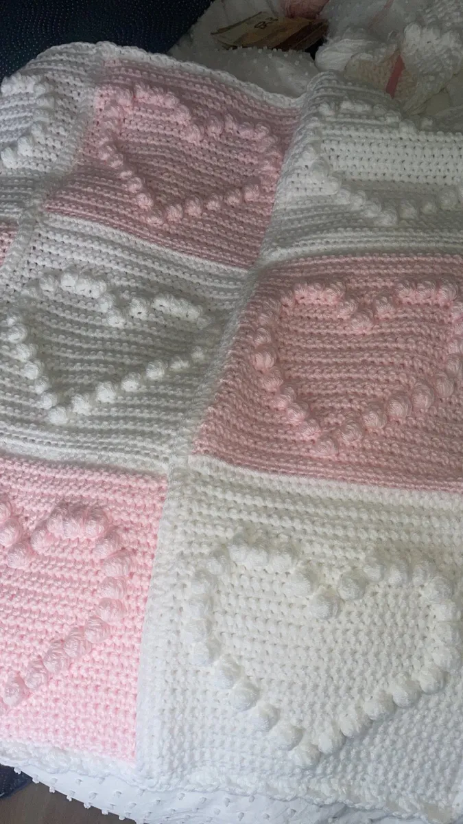 Hand made baby blankets  new - Image 1