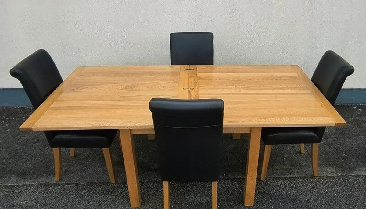 Oak Dining Table and 4 Chairs - Image 2