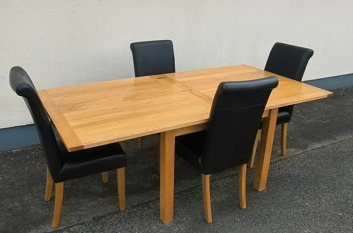 Oak Dining Table and 4 Chairs - Image 4