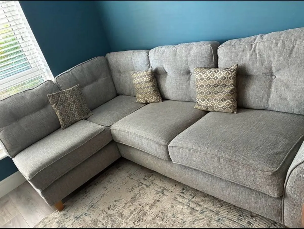 Sofa couch for sale - Image 2