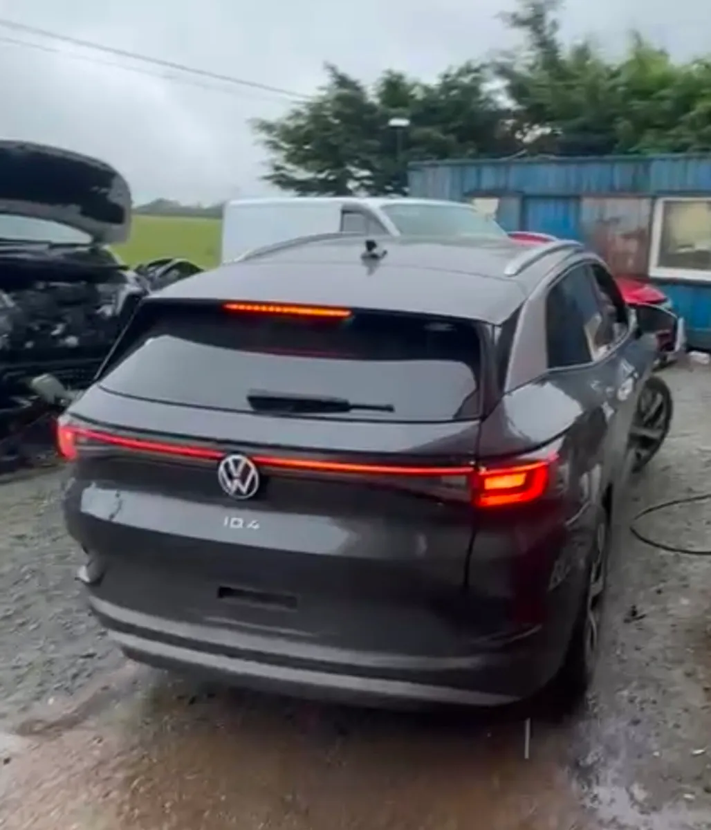 Vw id4 pro2021 82KW. Long range.Driving! - Image 1