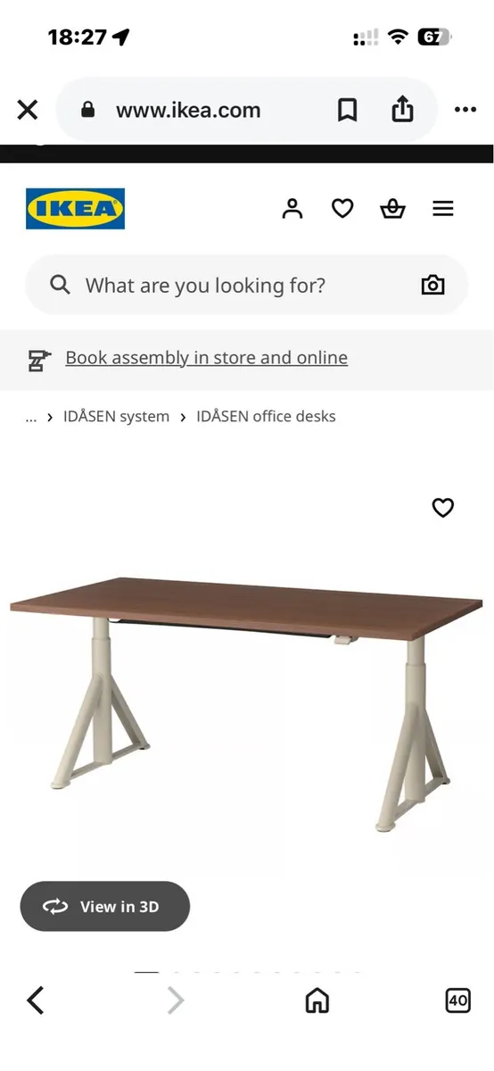 Office chair and desk - Image 1