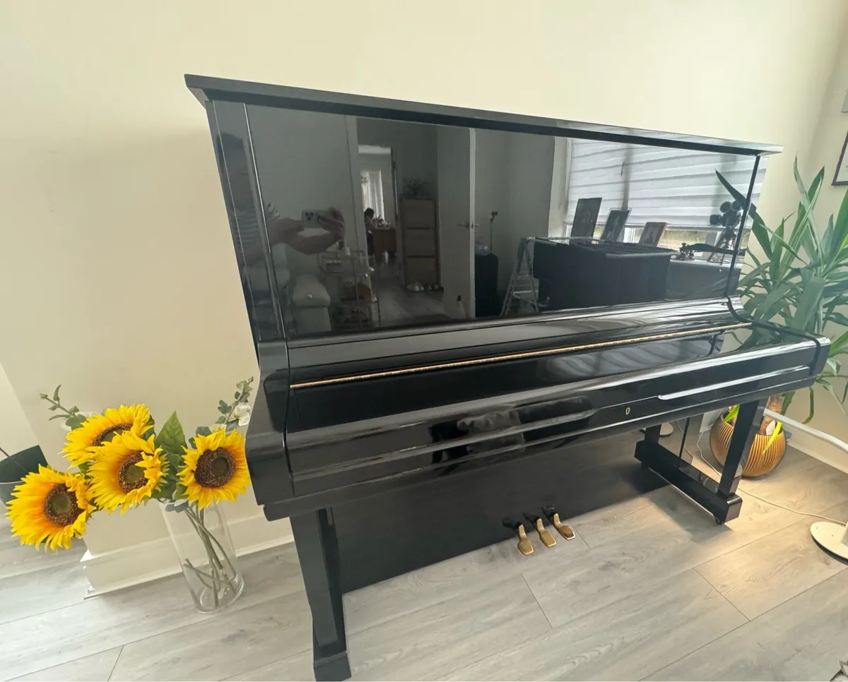 Piano - Image 1