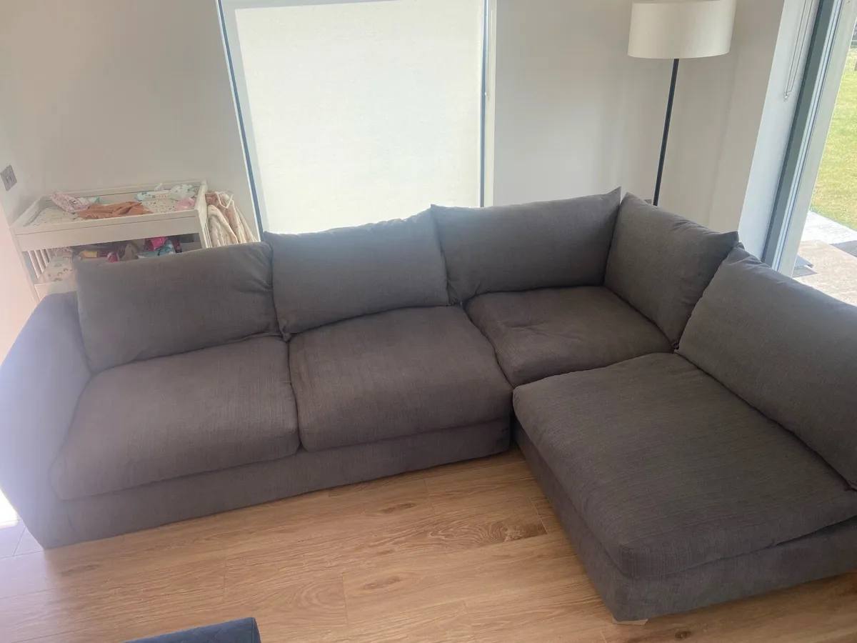 Girona Corner Sofa (Casey’s) - Image 4