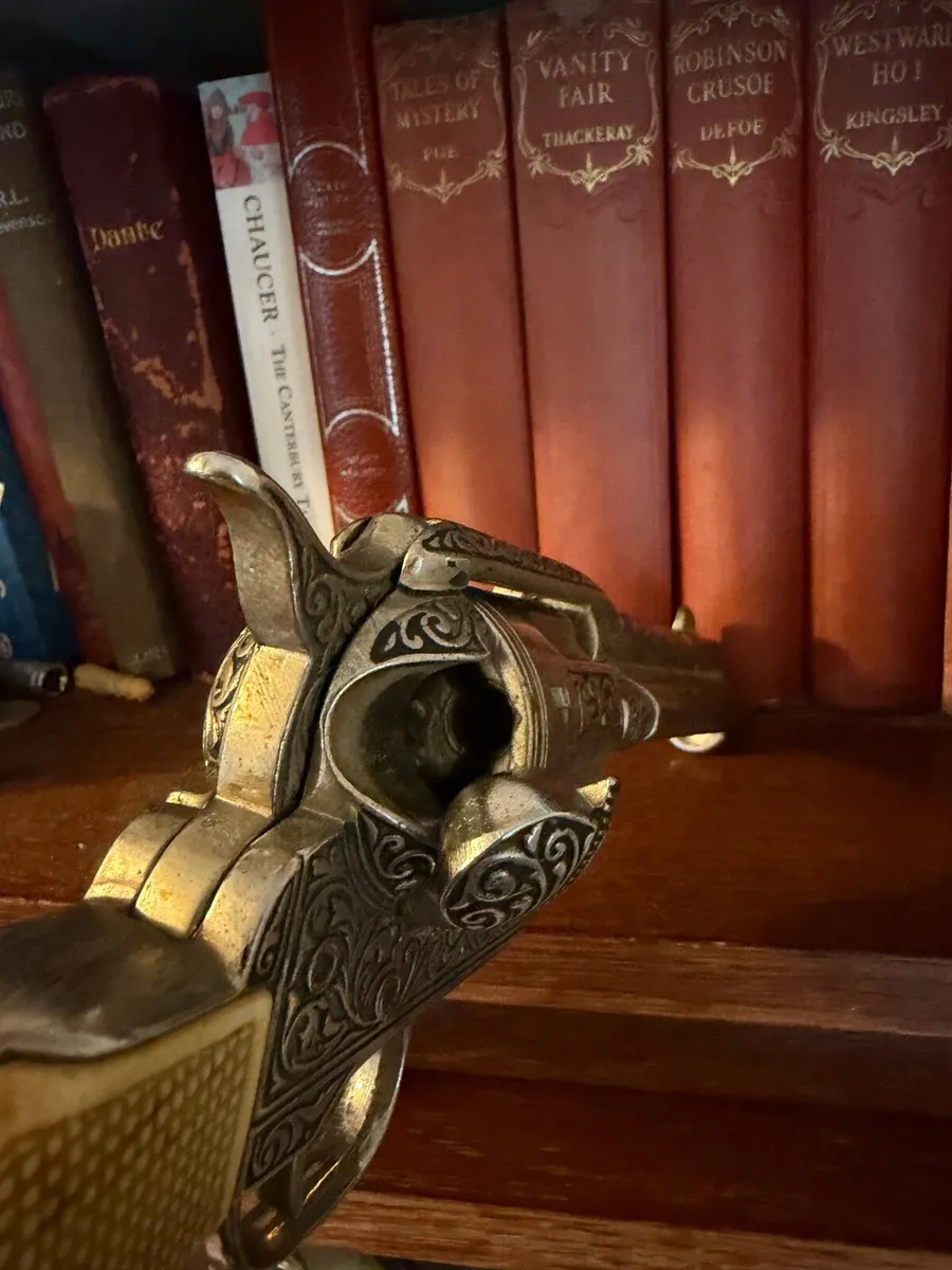 Peacemaker replica / decorative - Image 2
