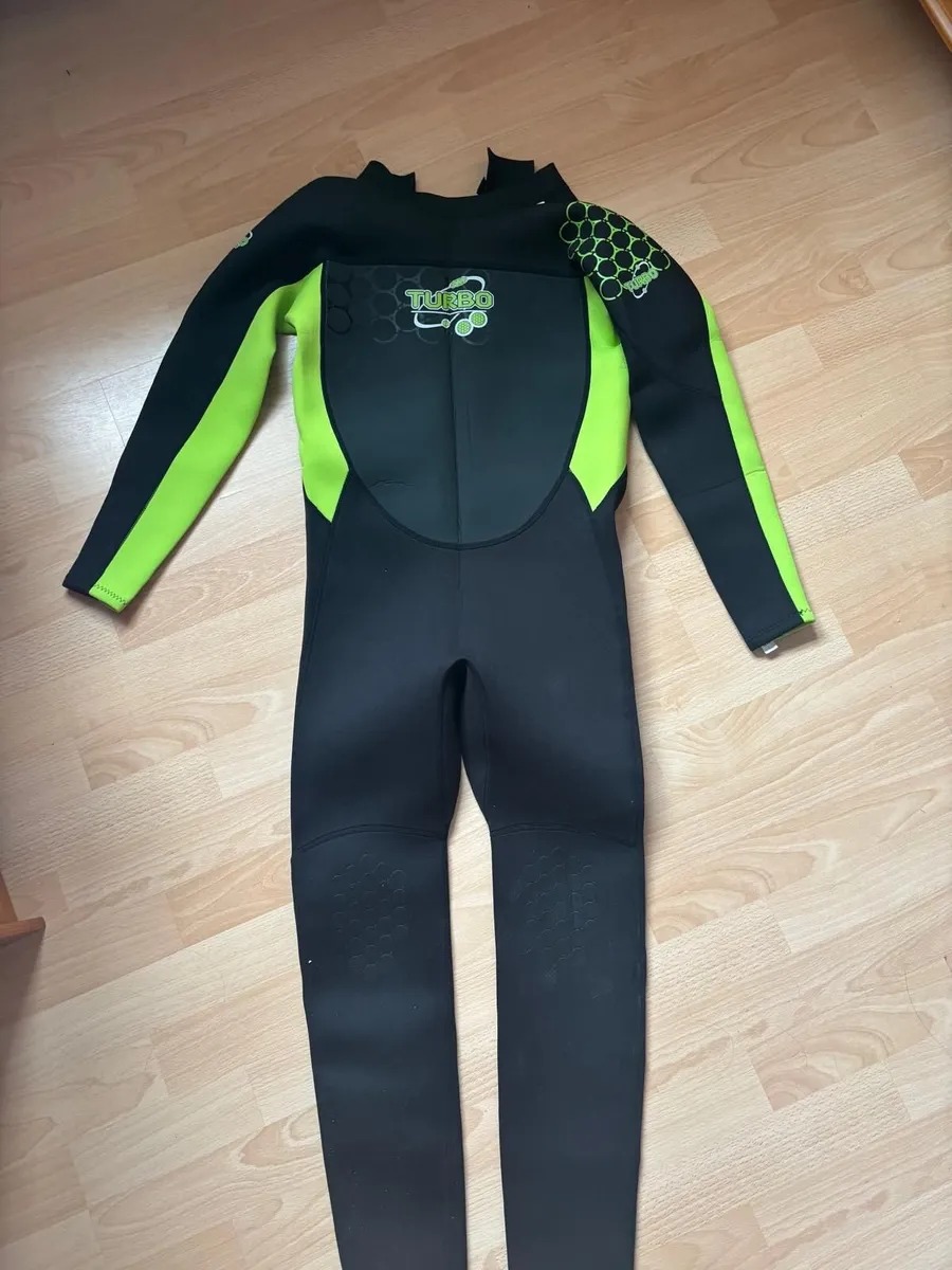 Wetsuits - Image 3