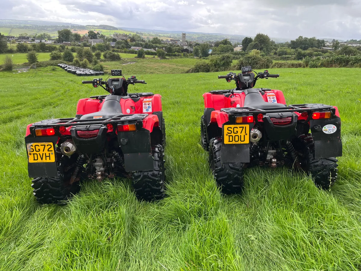 Choice of 2 Honda 520 - Image 3