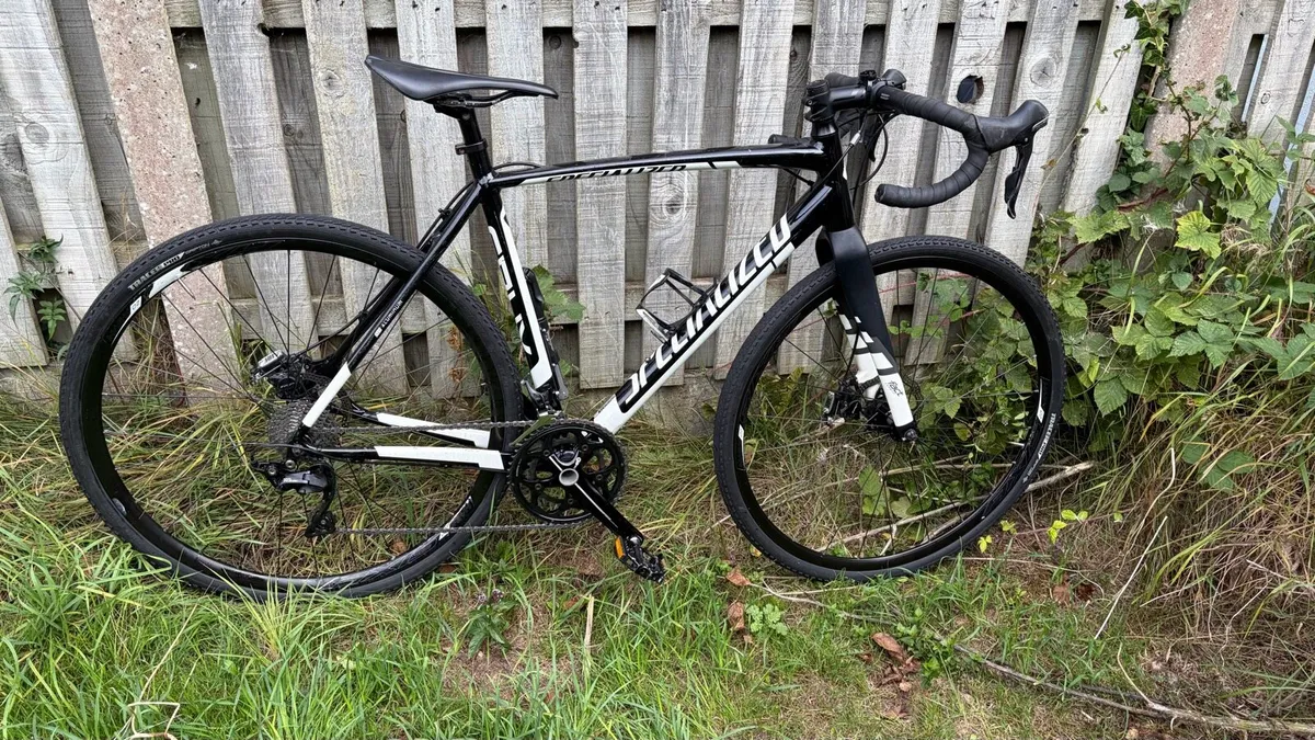 SPECIALIZED E5 GRAVEL BIKE - Image 1