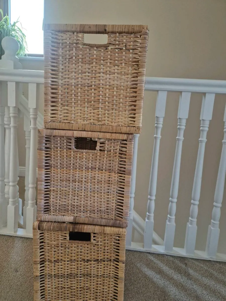 Wicker baskets - Image 1