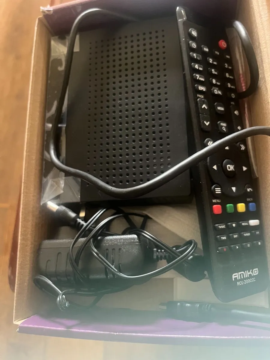 Amiko 3 Satellite/Cable/Terrestrial Receiver - Image 2