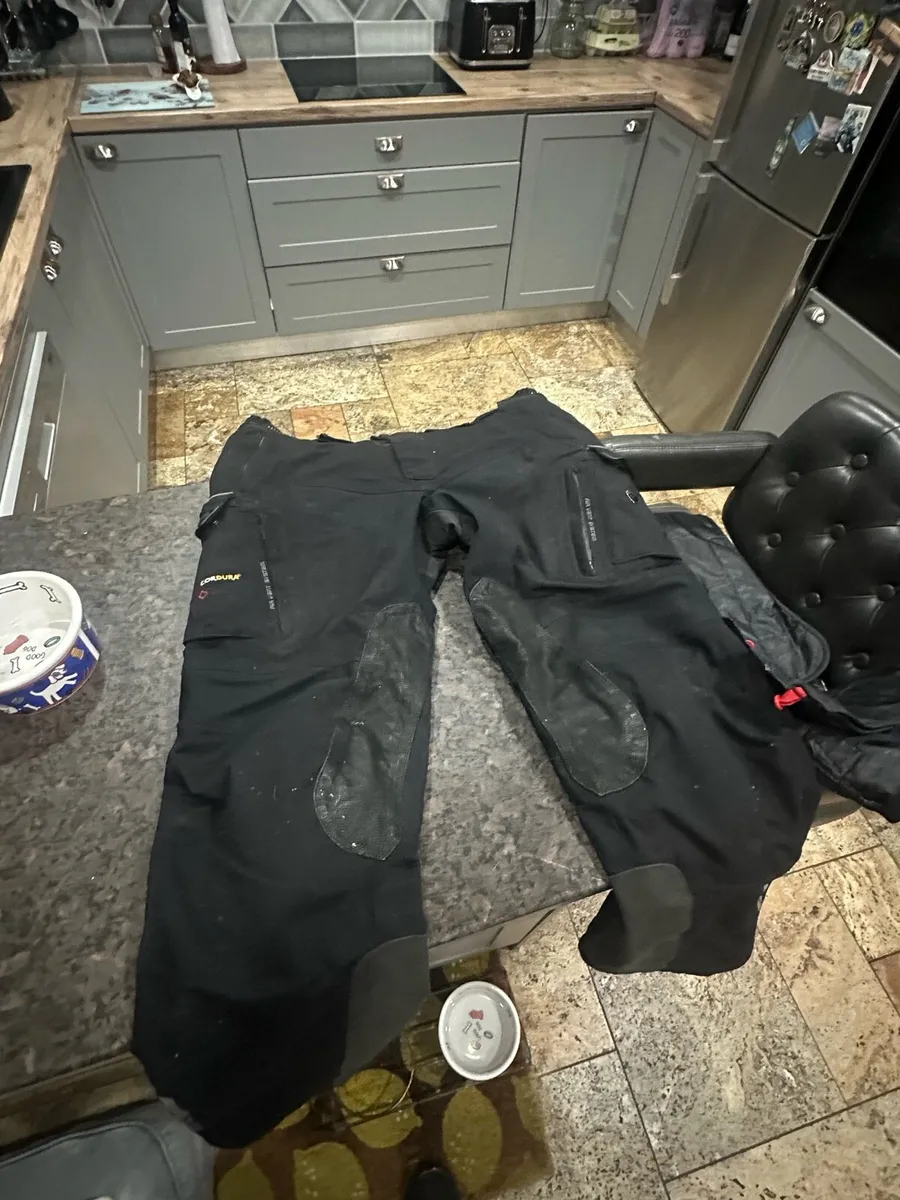 Motorcycle textile trousers - Image 3
