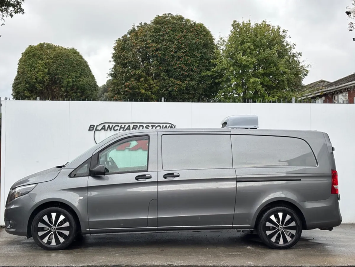 Mercedes-Benz Vito FRIDGE VAN OVERNIGHT PLUG AUTO - Image 2