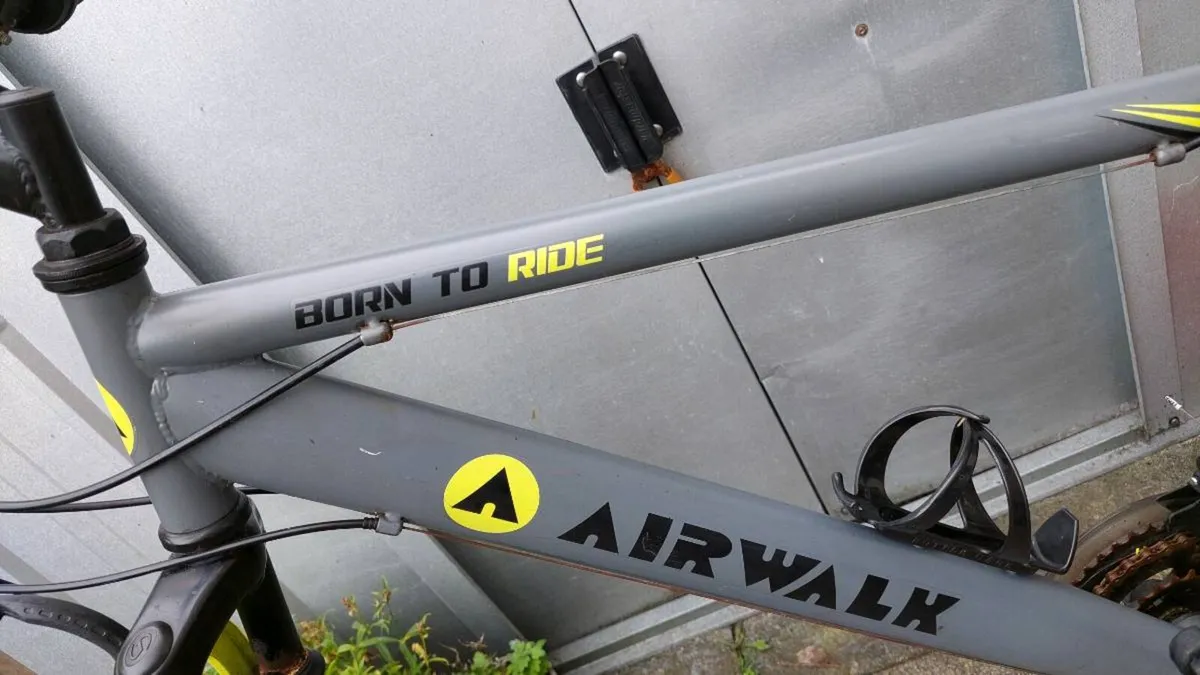 Airwalk Mountain Bike Medium Frame - Image 3