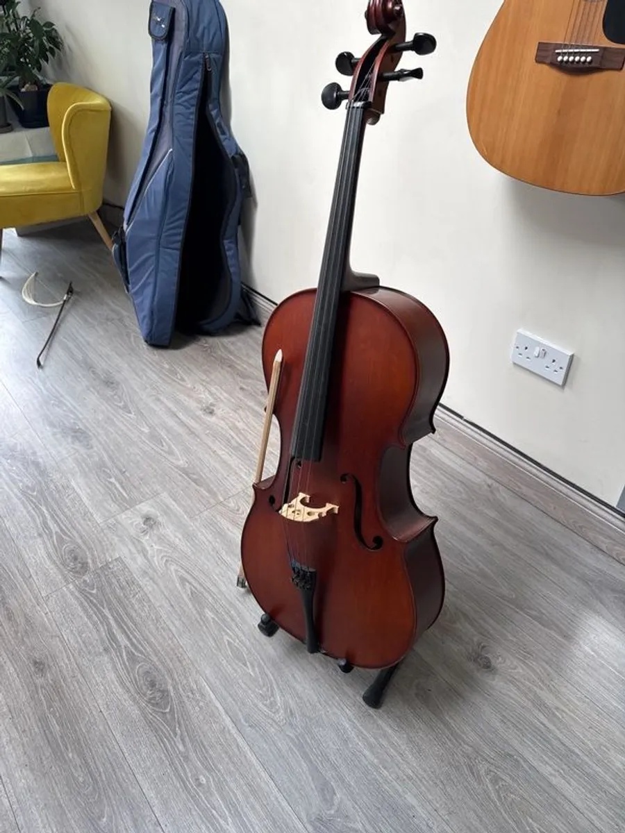 3/4 Excellent conditions Cello for Sale - Image 2