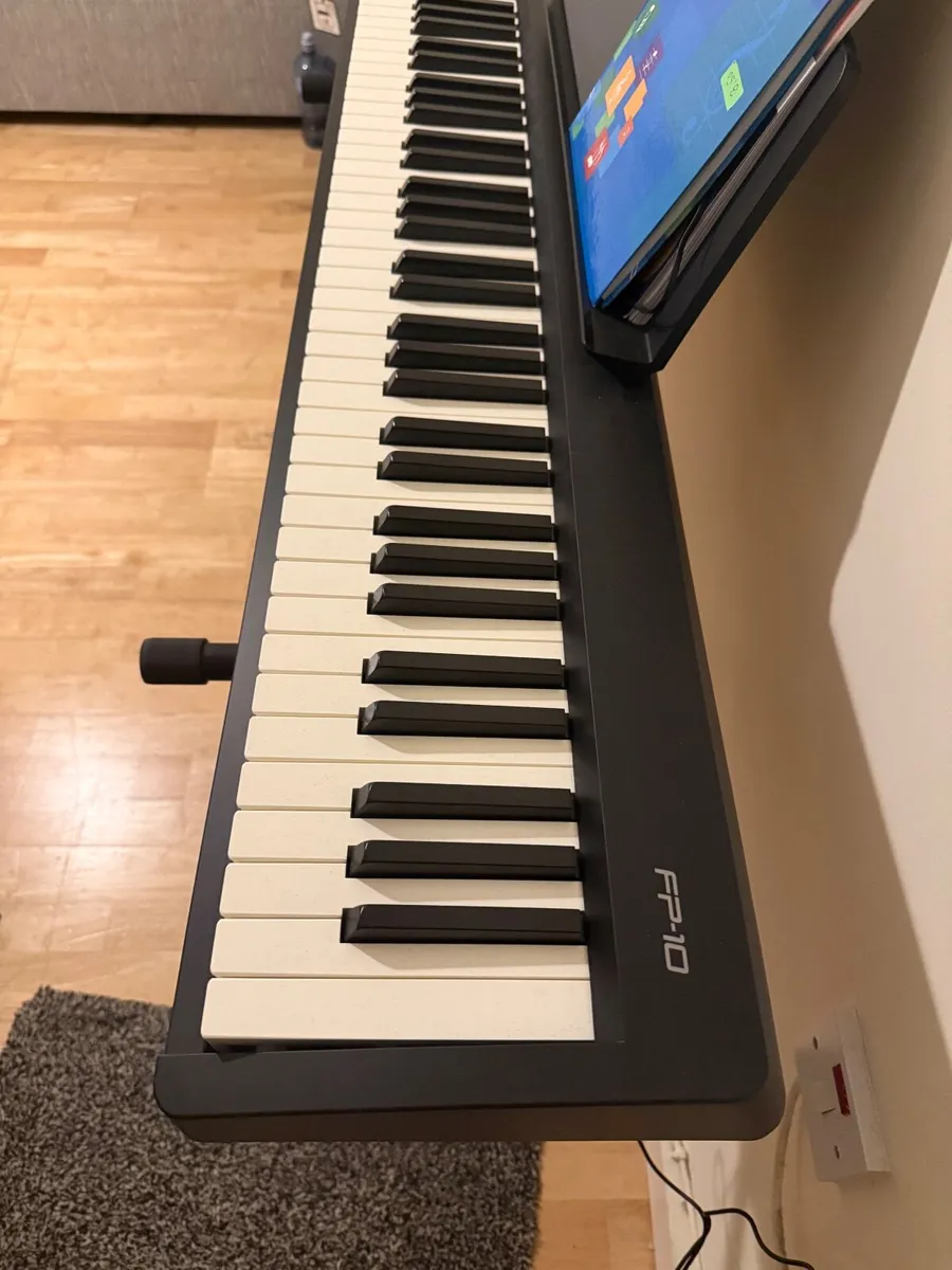 Piano Roland FP-10 Digital - Image 3