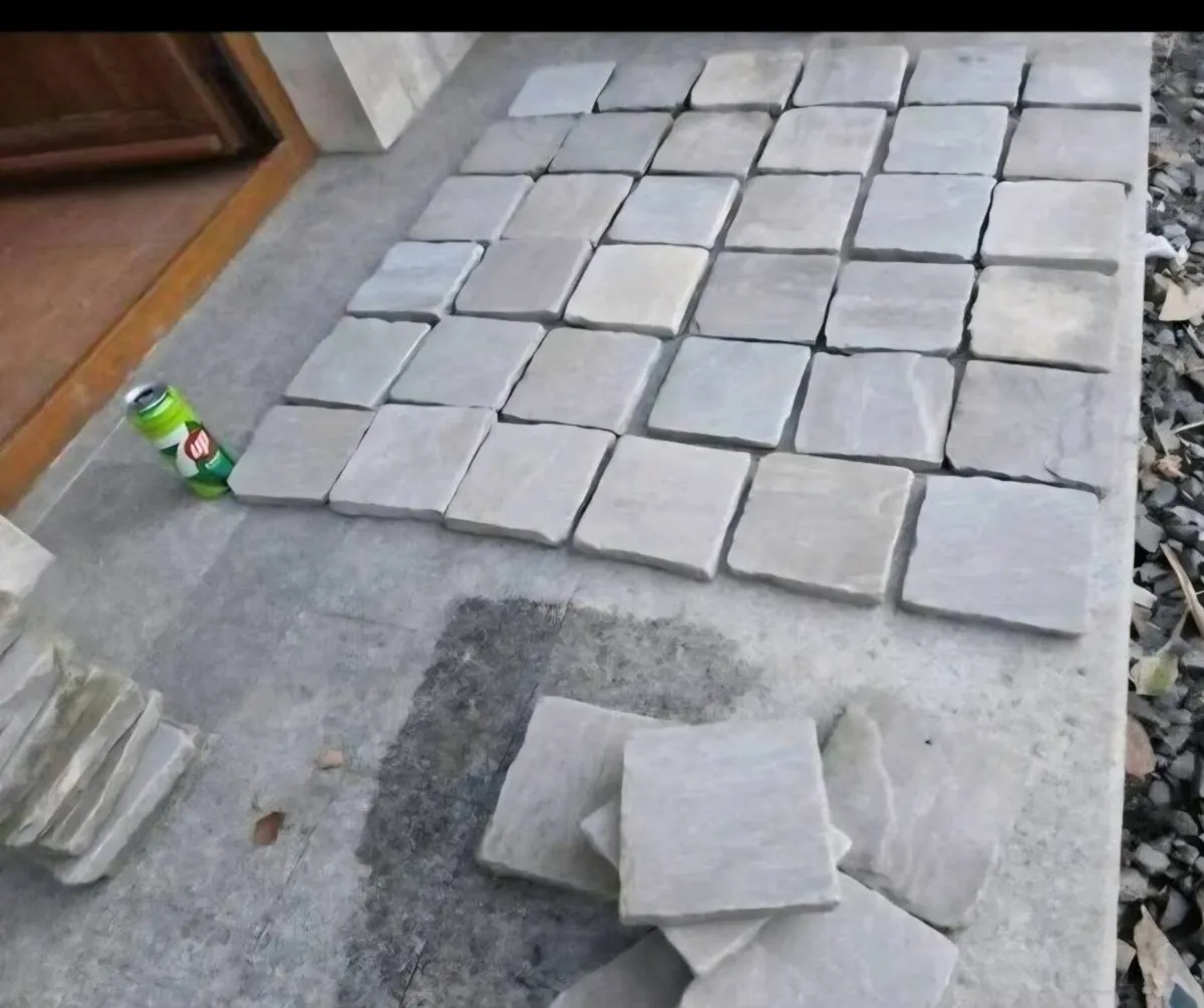 Sandstone Cobble Real Stone Paving - 220 yards - Image 2
