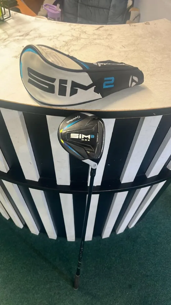 Taylormade Sim Max 2 3 wood Ventus Regular €145 - Image 2