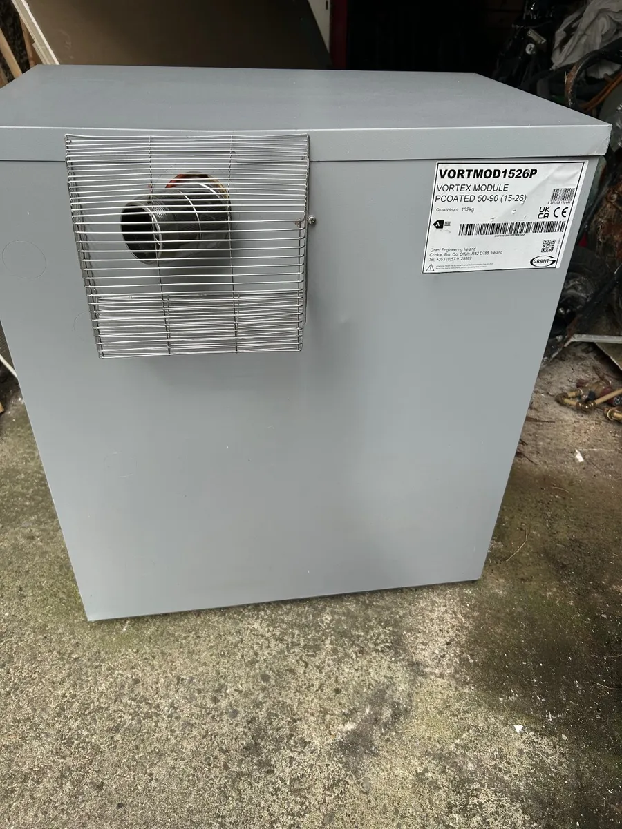Oil boiler - Image 1
