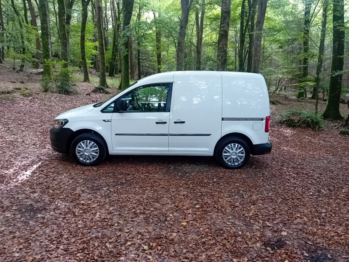 182 VW CADDY 2.0 TDI  102 BHP MANUAL.VAN - Image 3
