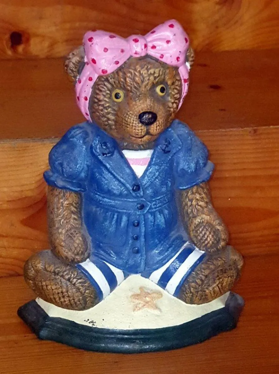 Vintage Wright Studios Cast Iron Teddy Doorstop - Image 2