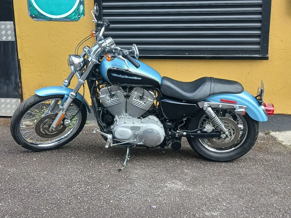 Harley Davidson Sportster XL883C - Image 1