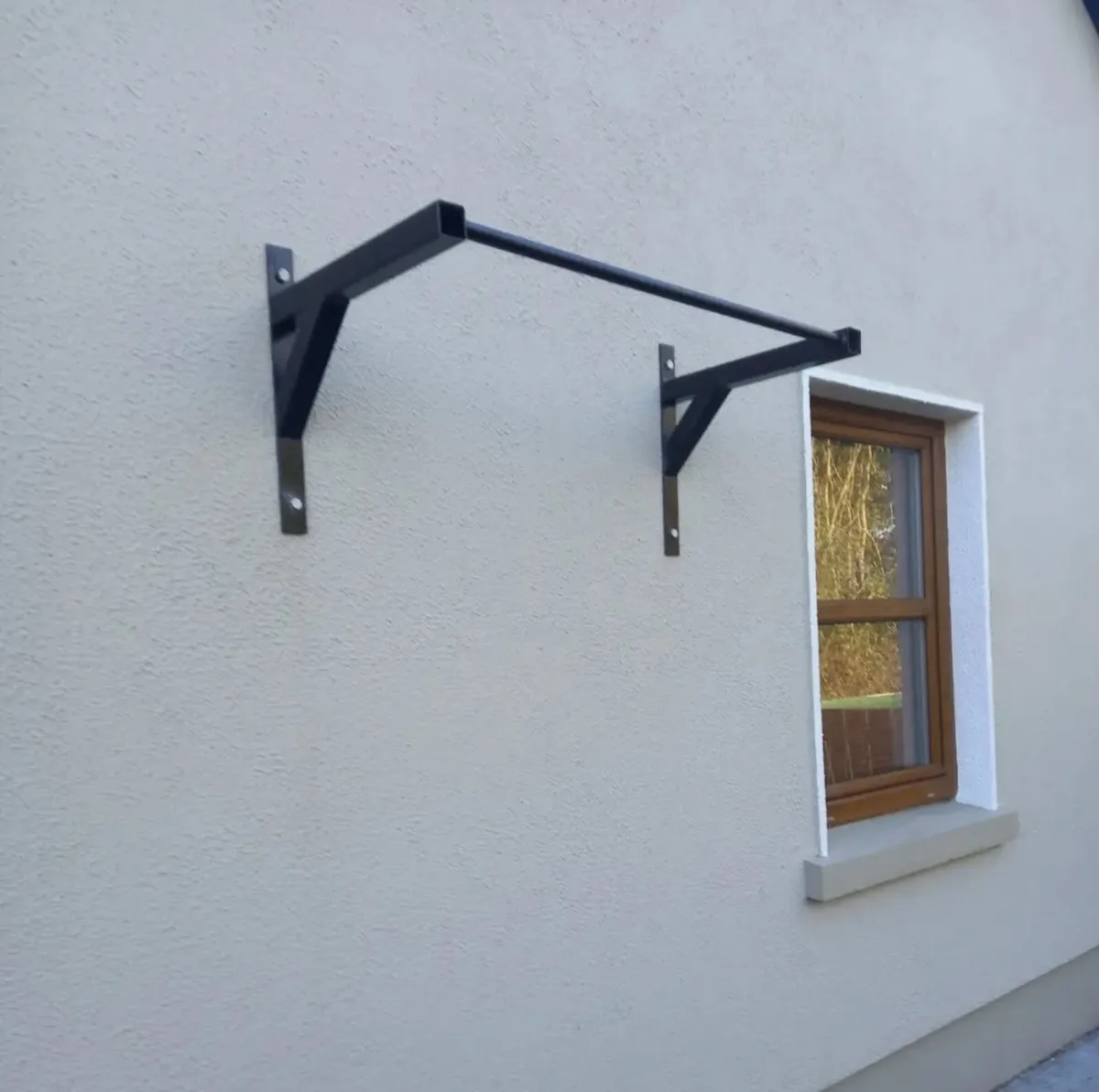 Pull up bars - Image 1