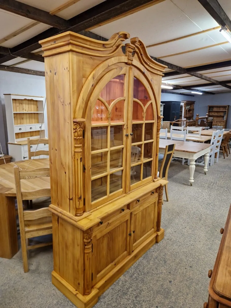 Large vintage pine cabinet, display - Image 3