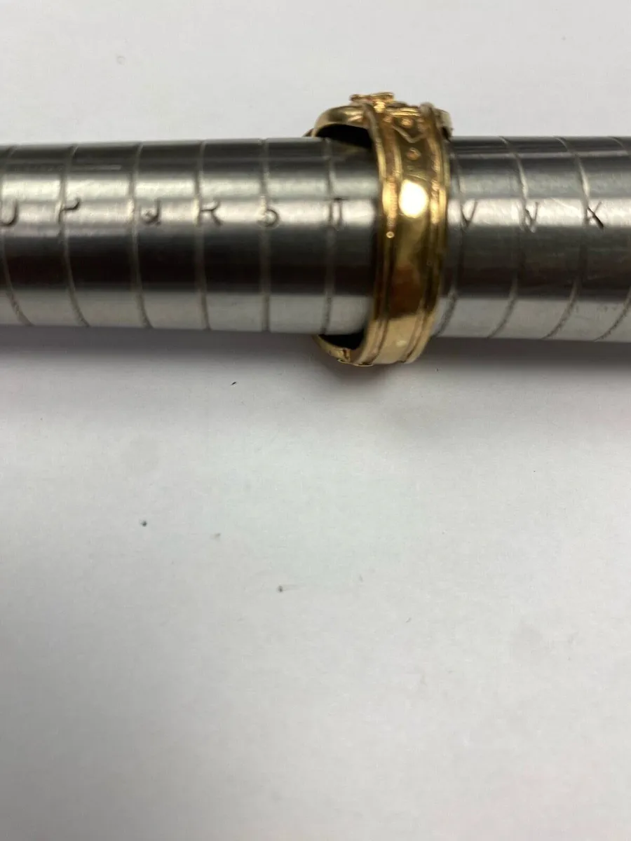 Men’s gold saddle ring - Image 3