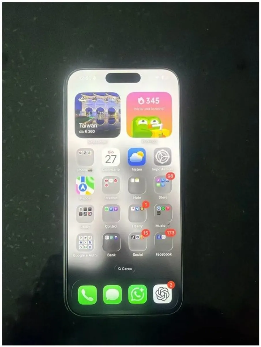iPhone 15 pro 256gb - Image 3