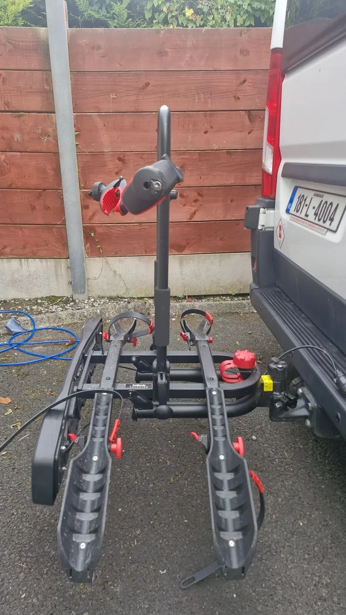 Towbar bike carrier for Ebikes - Image 2