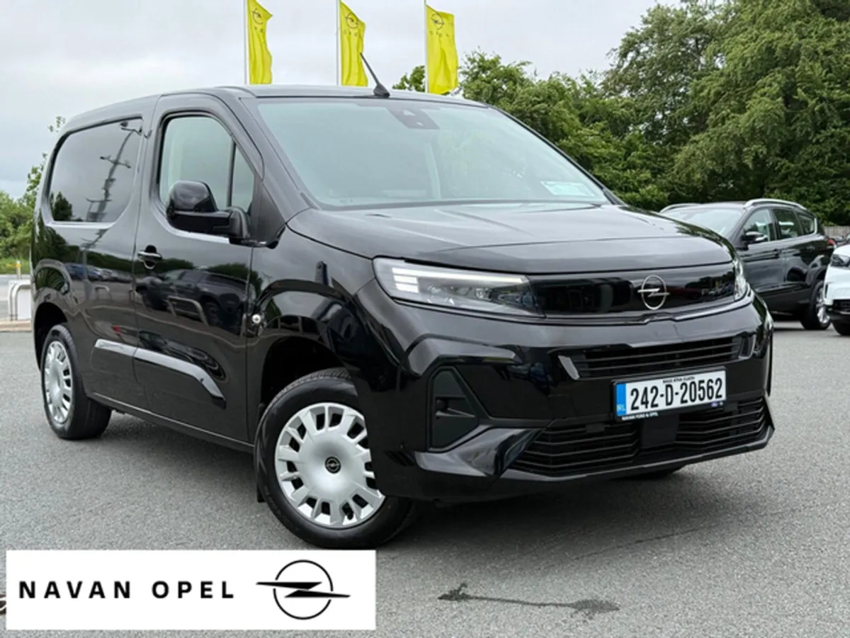 Opel Combo Sportive SWB 1.5TD 100Ps - Image 1