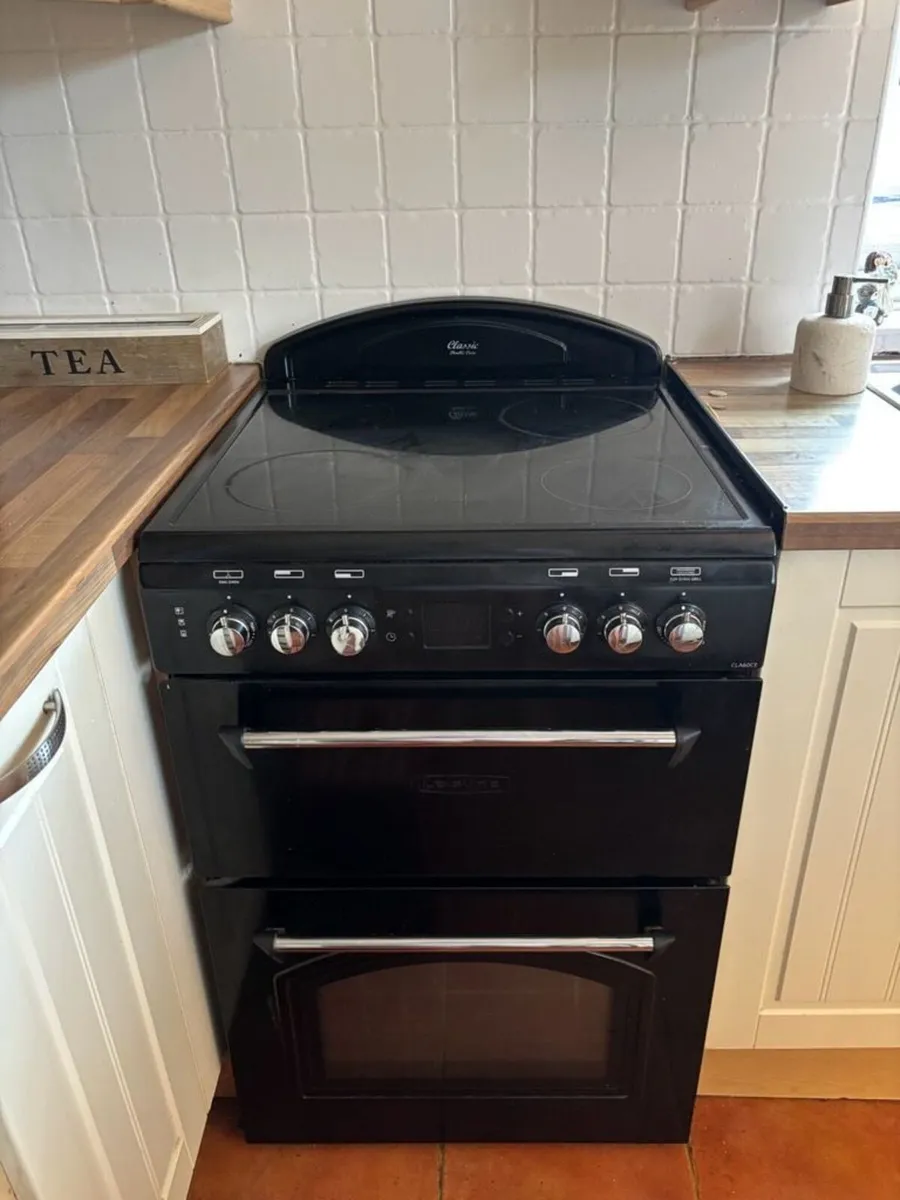 Oven & Dishwasher - Image 1