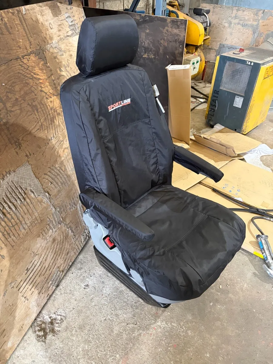 TRANSPORTER SINGLE PASSENGER SEAT - Image 3