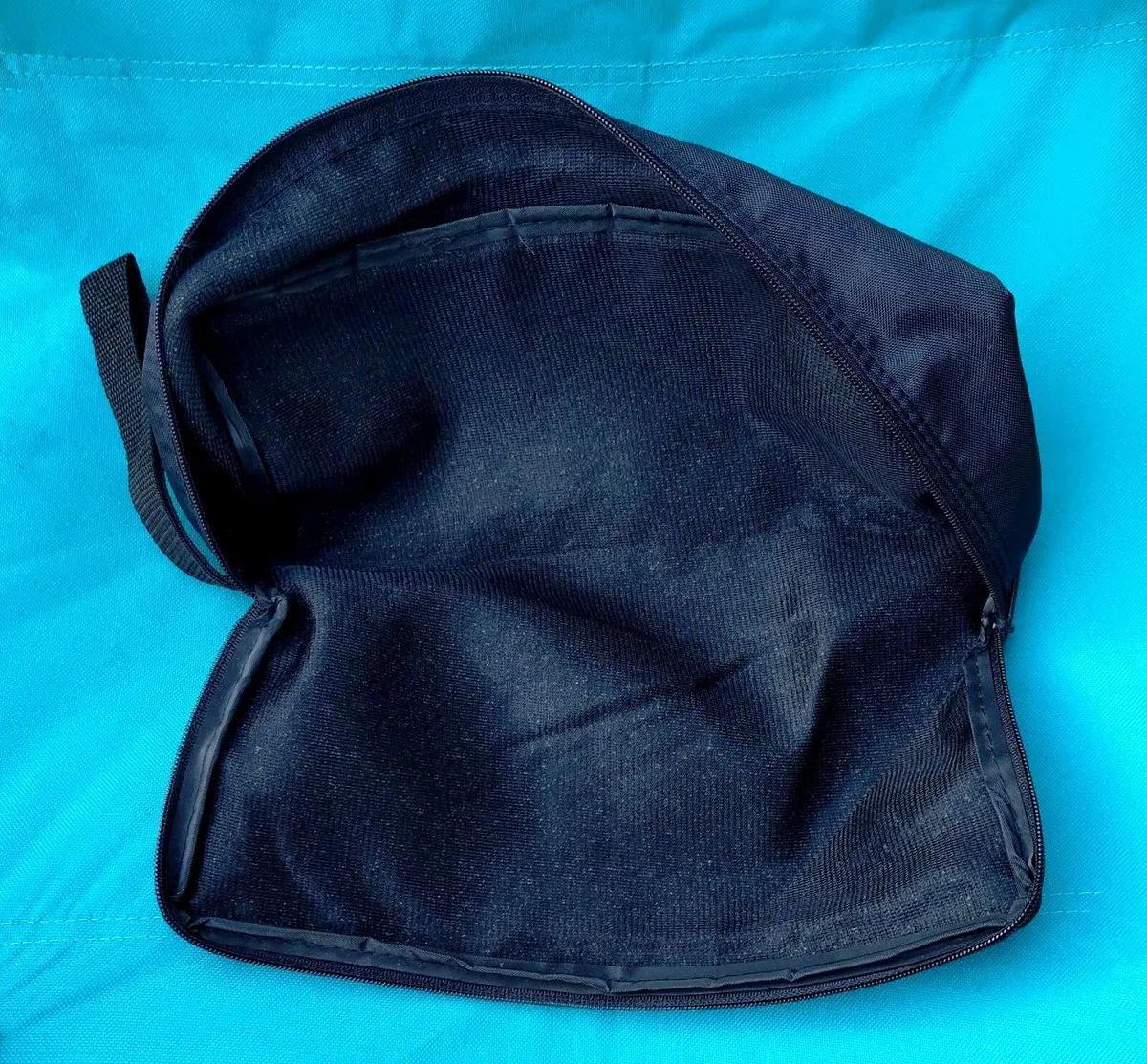 BLACK LIGHTWEIGHT STORAGE BAG (USED). - Image 2