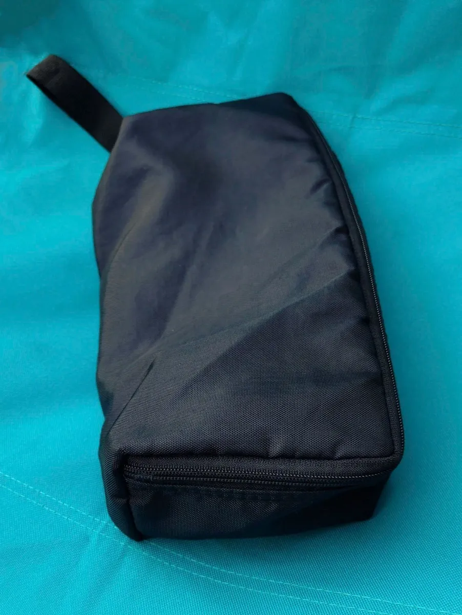 BLACK LIGHTWEIGHT STORAGE BAG (USED). - Image 3