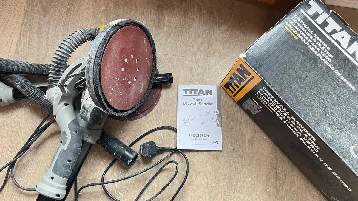 Titan drywall sander - Image 1