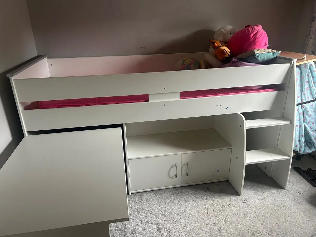 Loft bed - Image 2