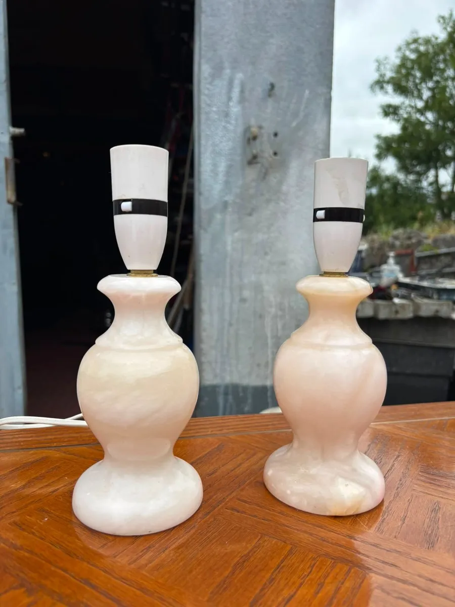 Pair of Vintage Alabaster Lamps - Image 1