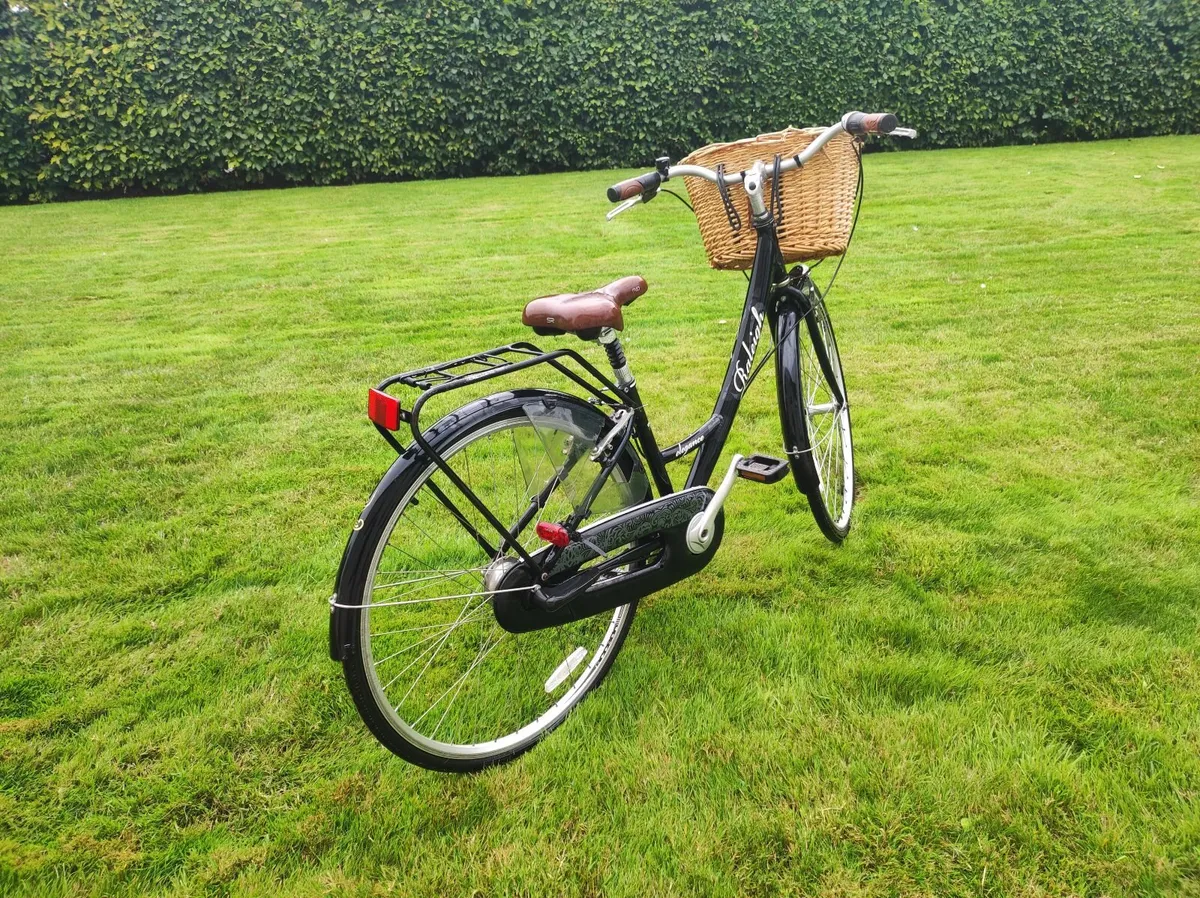Lady's Raleigh Elegance Bicycle - Image 2