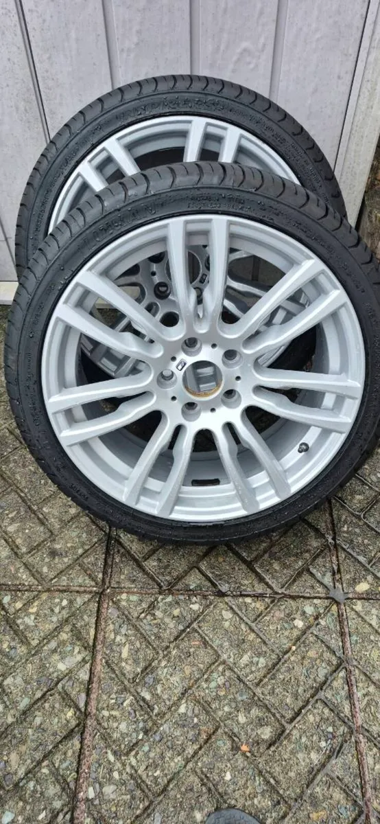 Genuine BMW Msport wheels - Image 4