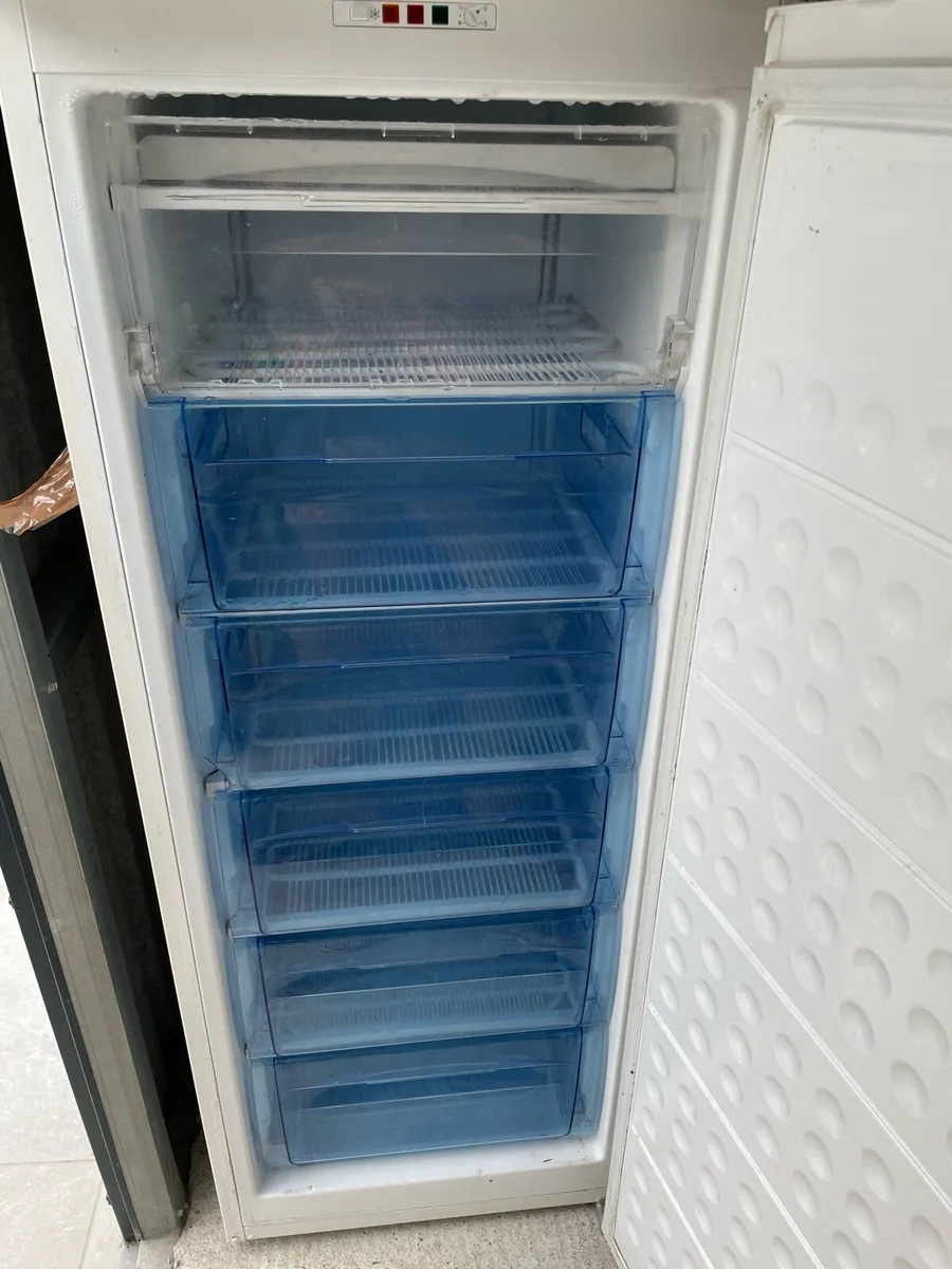Freezer - Image 2