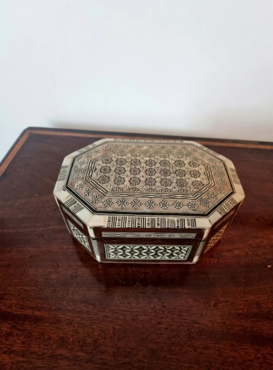 Vintage Moroccan Jewellery Box - Image 1