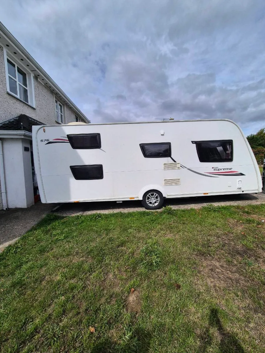 Elddis supreme 576 6 berth caravan - Image 1
