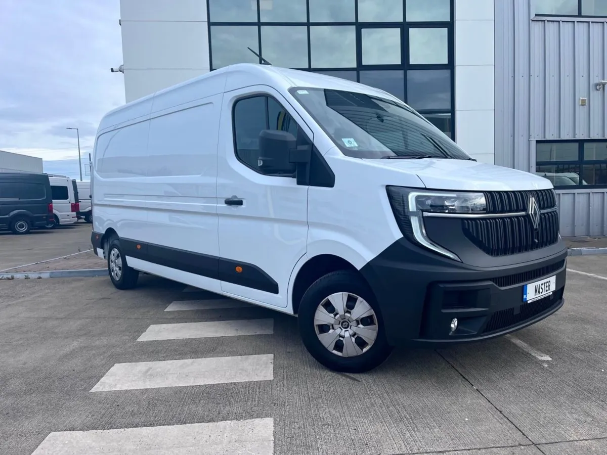 Renault Master LM35 130 Start with retail pack - Image 3