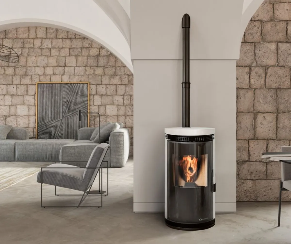 7.5Kw white pellet stove - Image 4