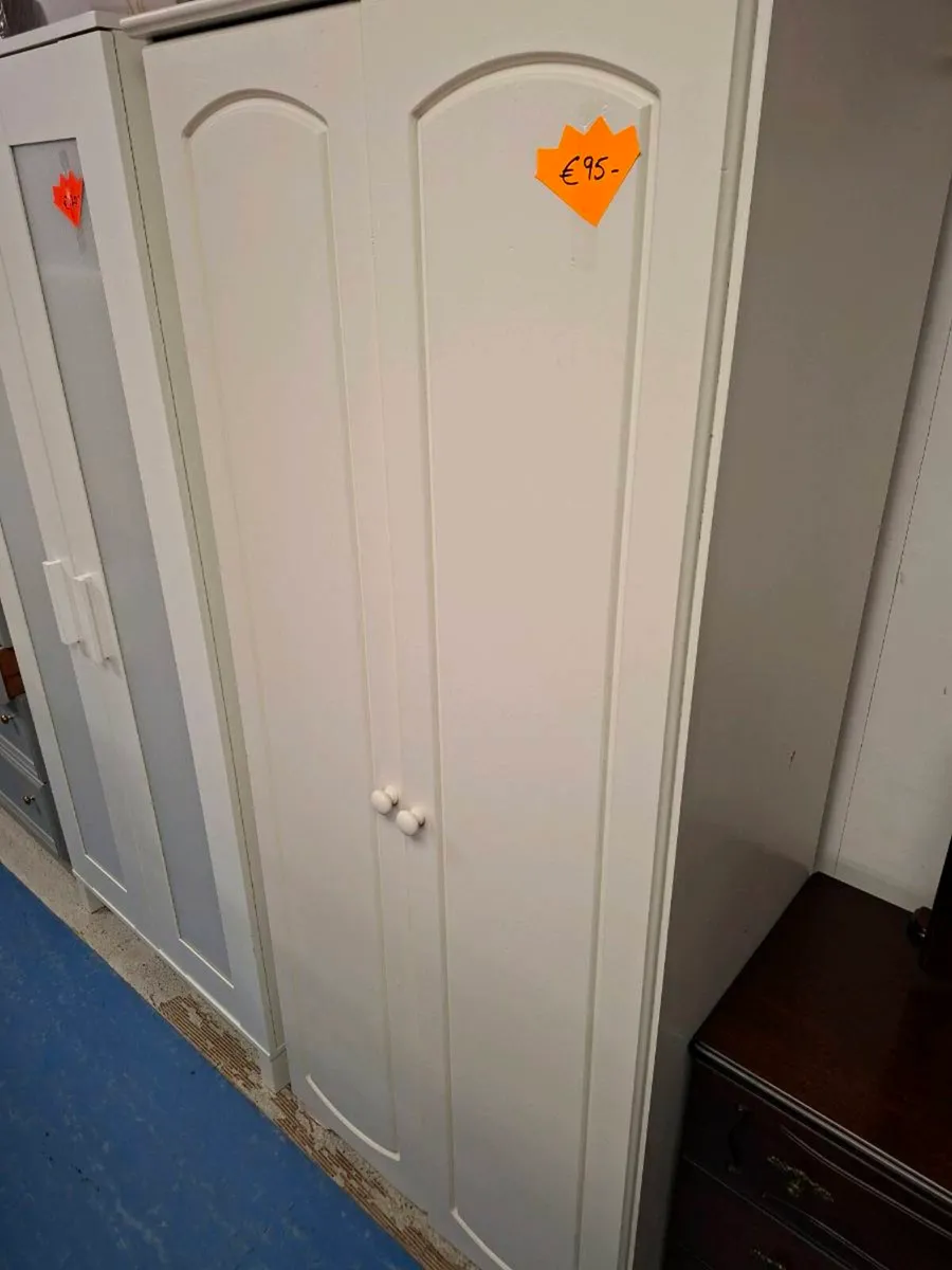 WARDROBE - Image 2