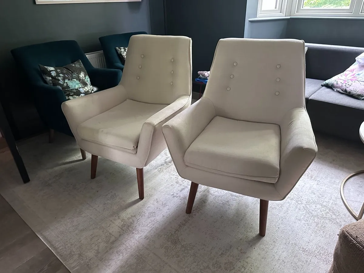 Two creme stylish armchairs - Image 2