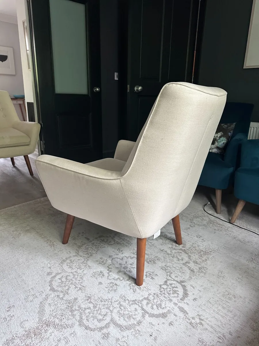 Two creme stylish armchairs - Image 4