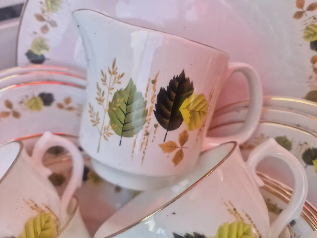 Arklow pottery, - Image 2